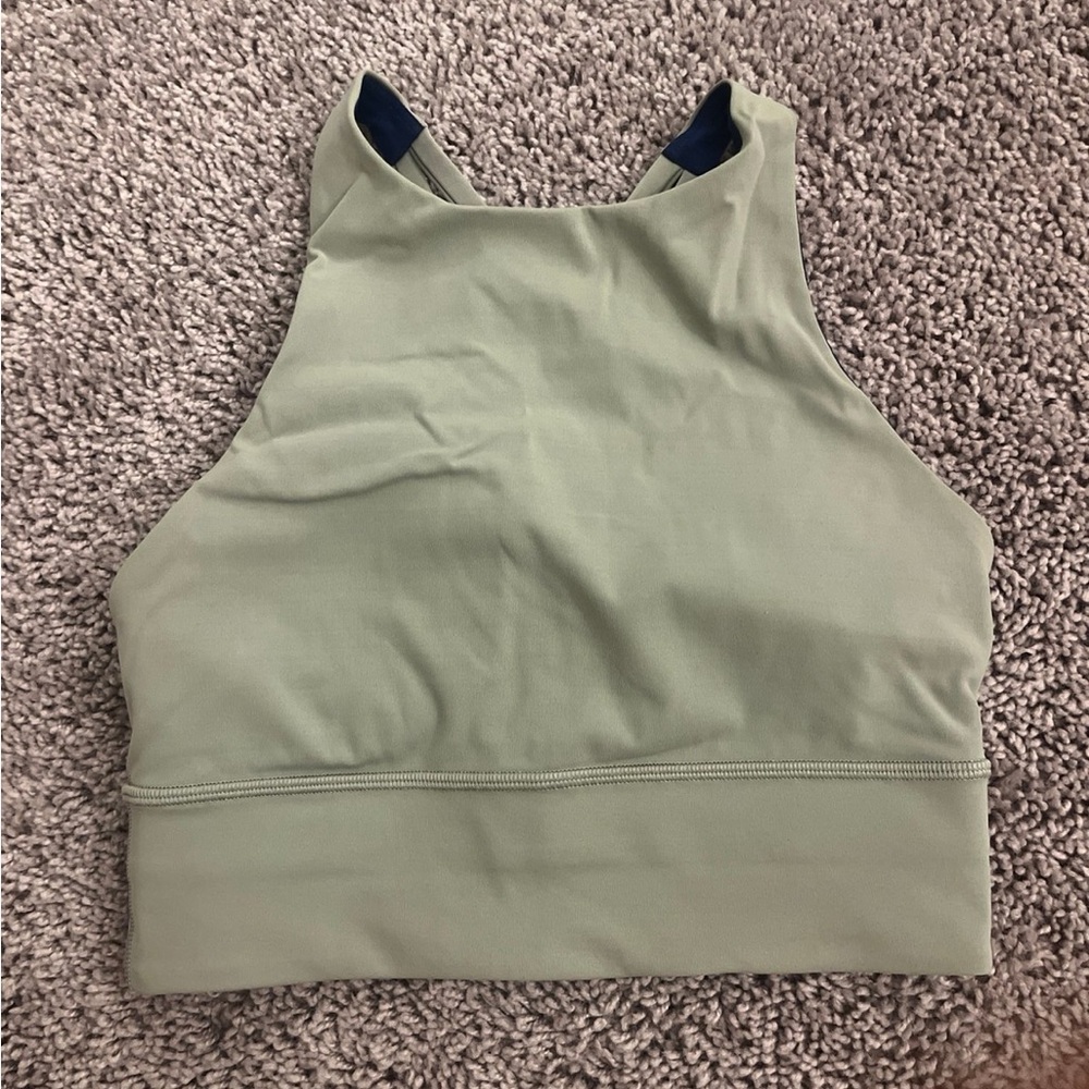 Lululemon High Neck, Long line, Energy sports Bra, Size 4